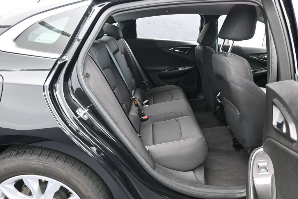 Used 2024 Chevrolet Malibu LT FWD image 31
