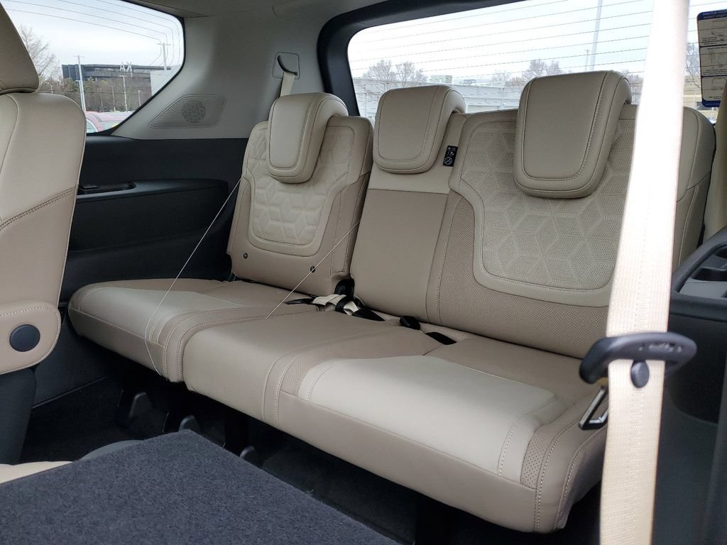New 2026 Nissan Armada Platinum AWD/4WD image 14
