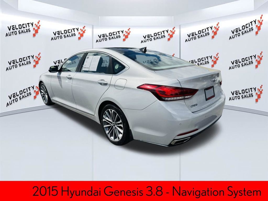 Used 2015 Hyundai Genesis 3.8 w/ Option Group 03 image 5