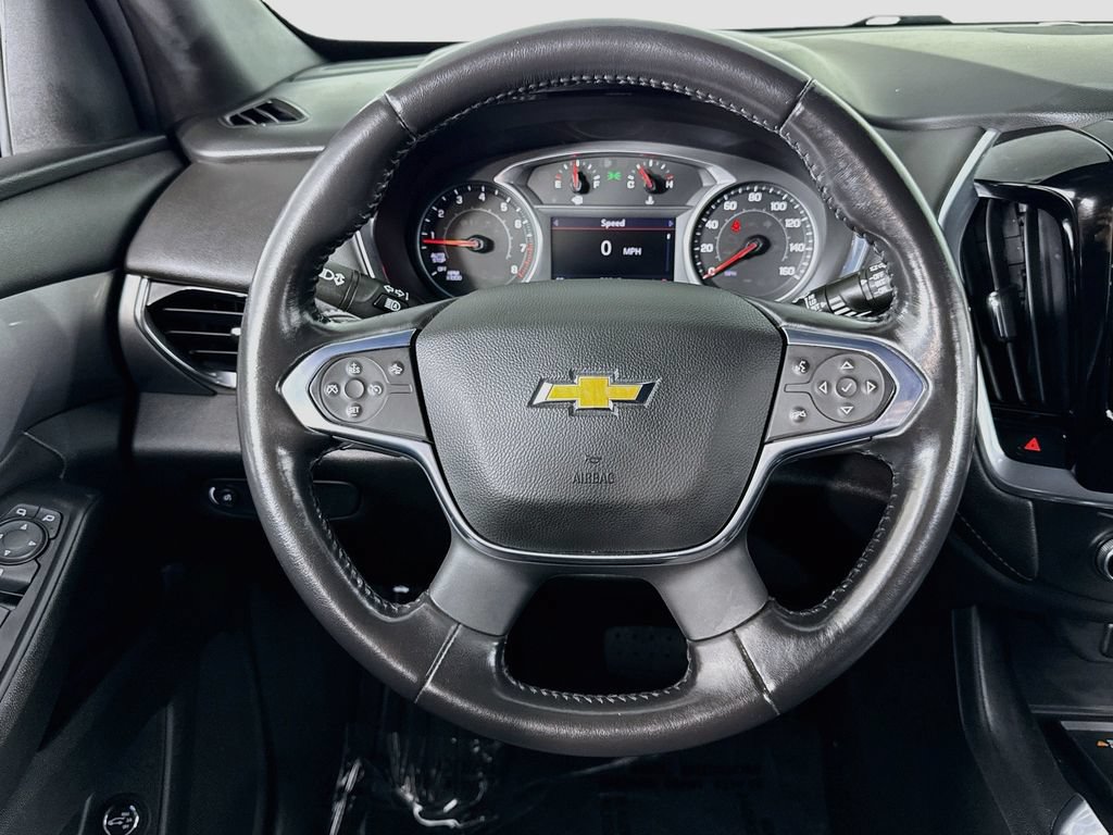Used 2022 Chevrolet Traverse LT FWD image 23