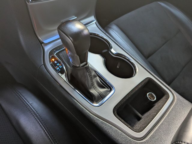 Used 2021 Jeep Grand Cherokee Laredo X RWD image 24
