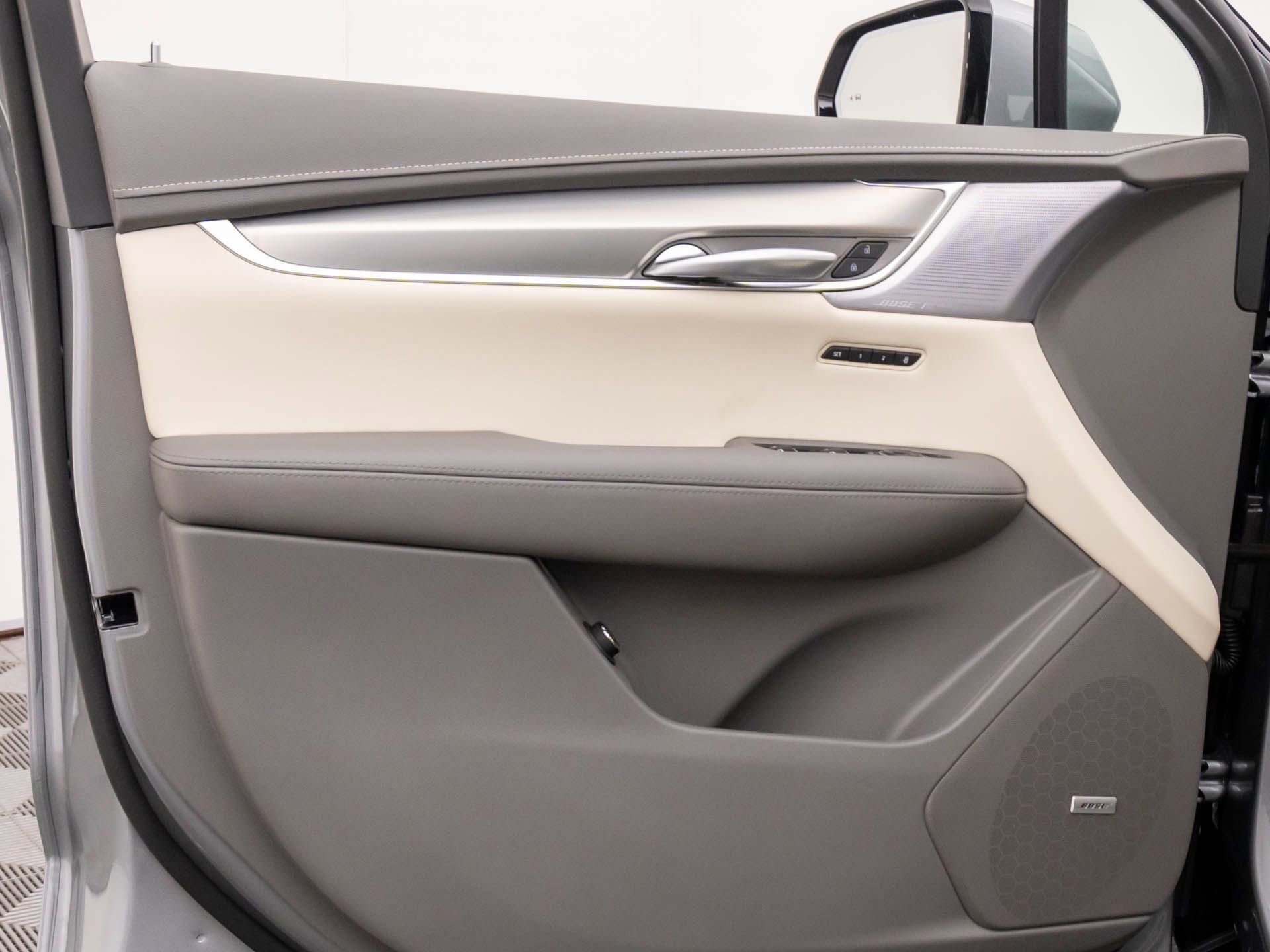 New 2026 Cadillac XT5 Premium Luxury w/ LPO, Floor Liner Package image 14