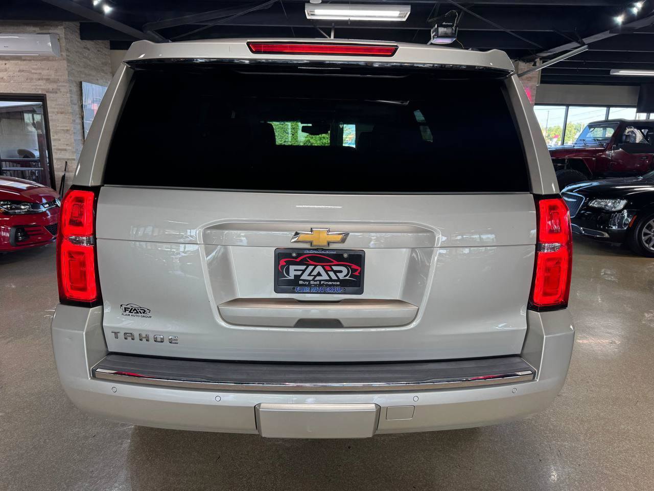 Used 2015 Chevrolet Tahoe LTZ AWD/4WD image 6