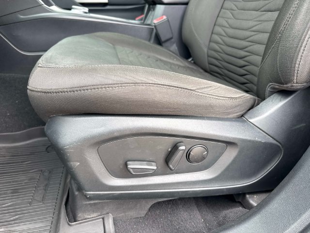 Used 2021 Ford Explorer XLT RWD image 22