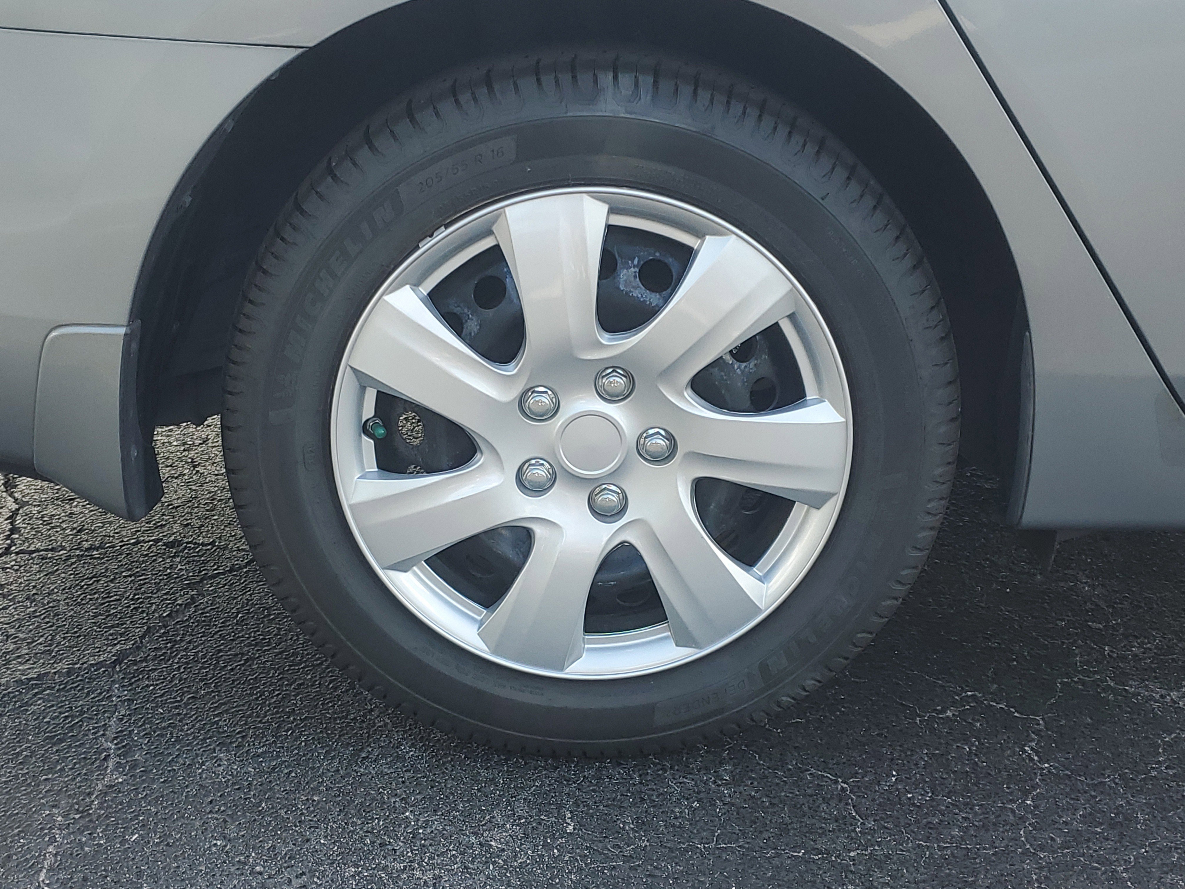 Used 2013 Nissan Sentra SV w/ Protection Pkg image 8