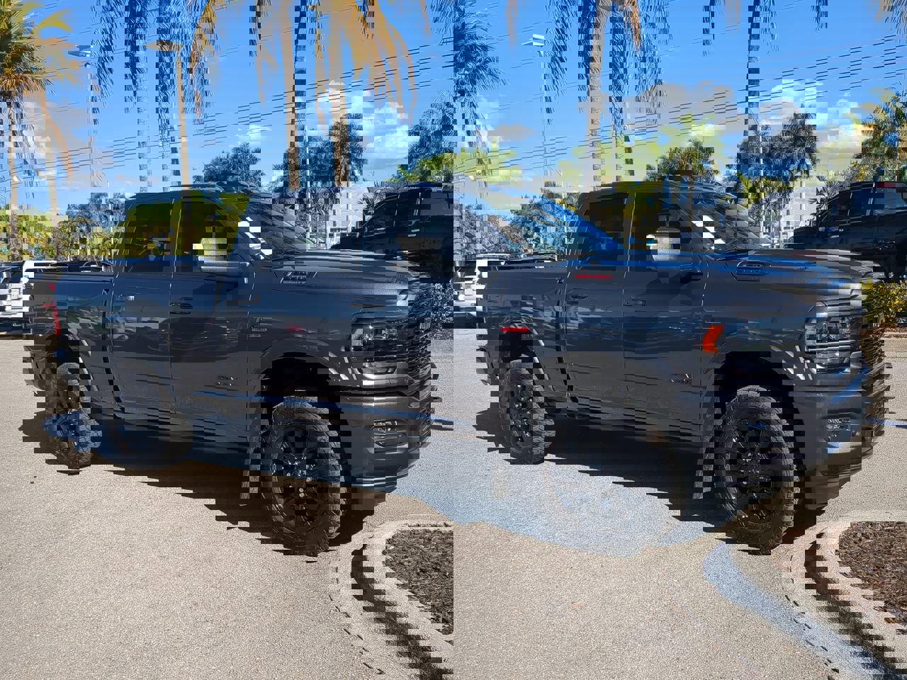 Used 2022 RAM 3500 Limited image 2