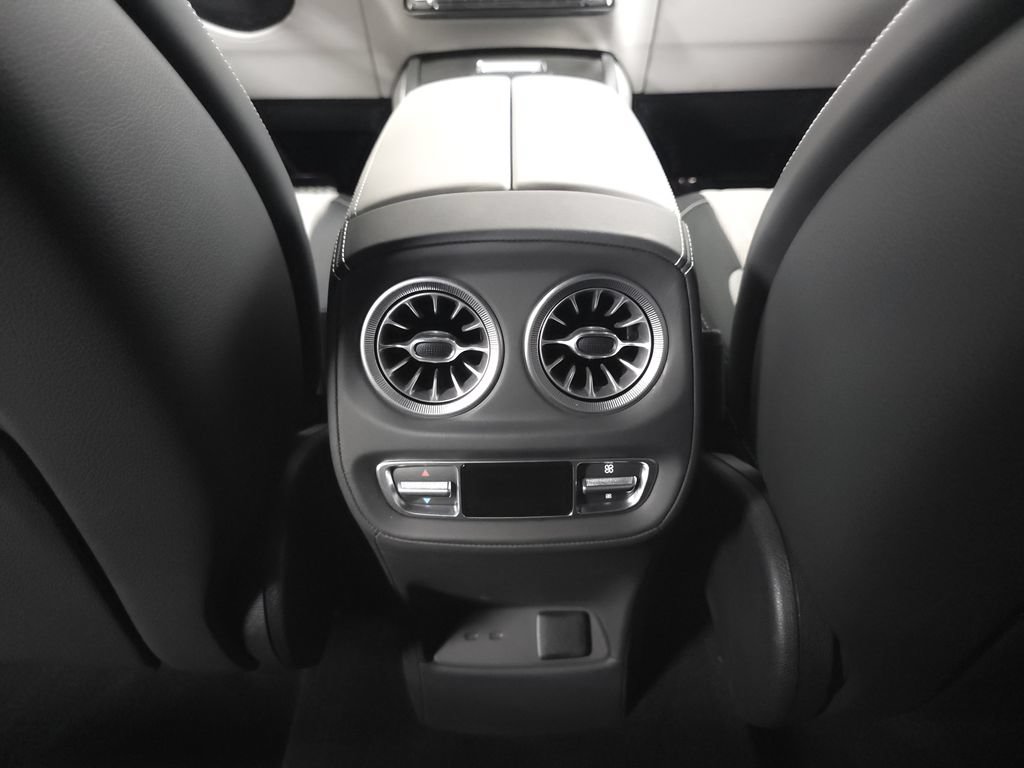 Used 2025 Mercedes-Benz G 63 AMG 4MATIC image 29
