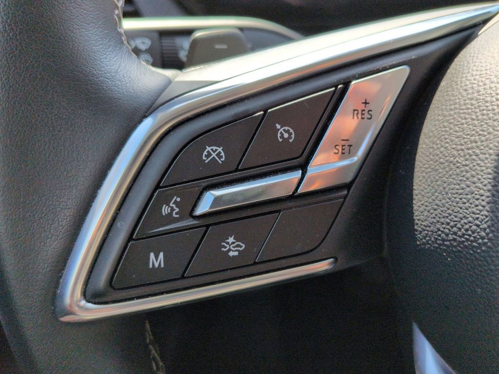 Used 2025 Buick Envision Preferred image 19