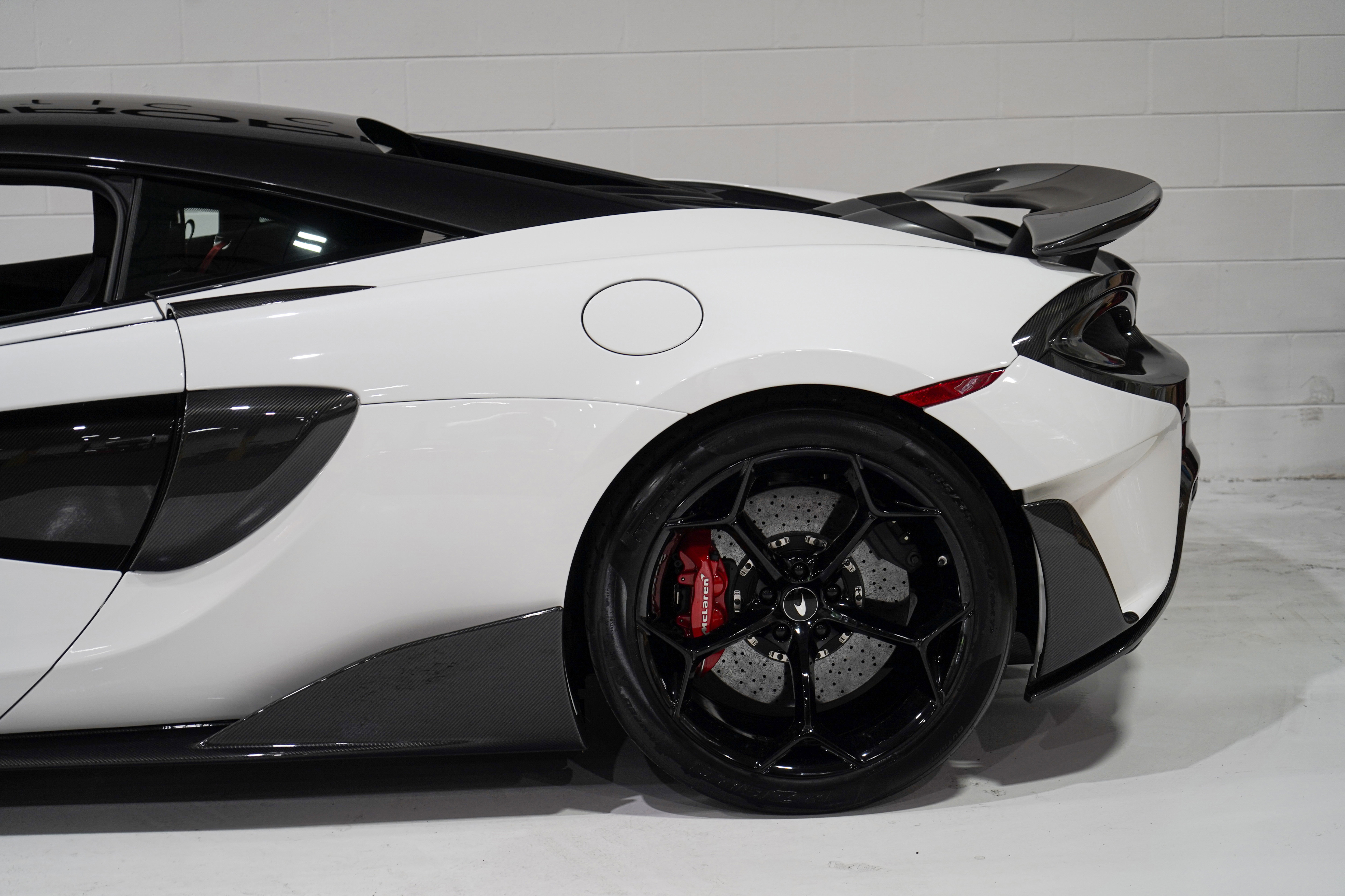 Used 2019 McLaren 600LT RWD image 32