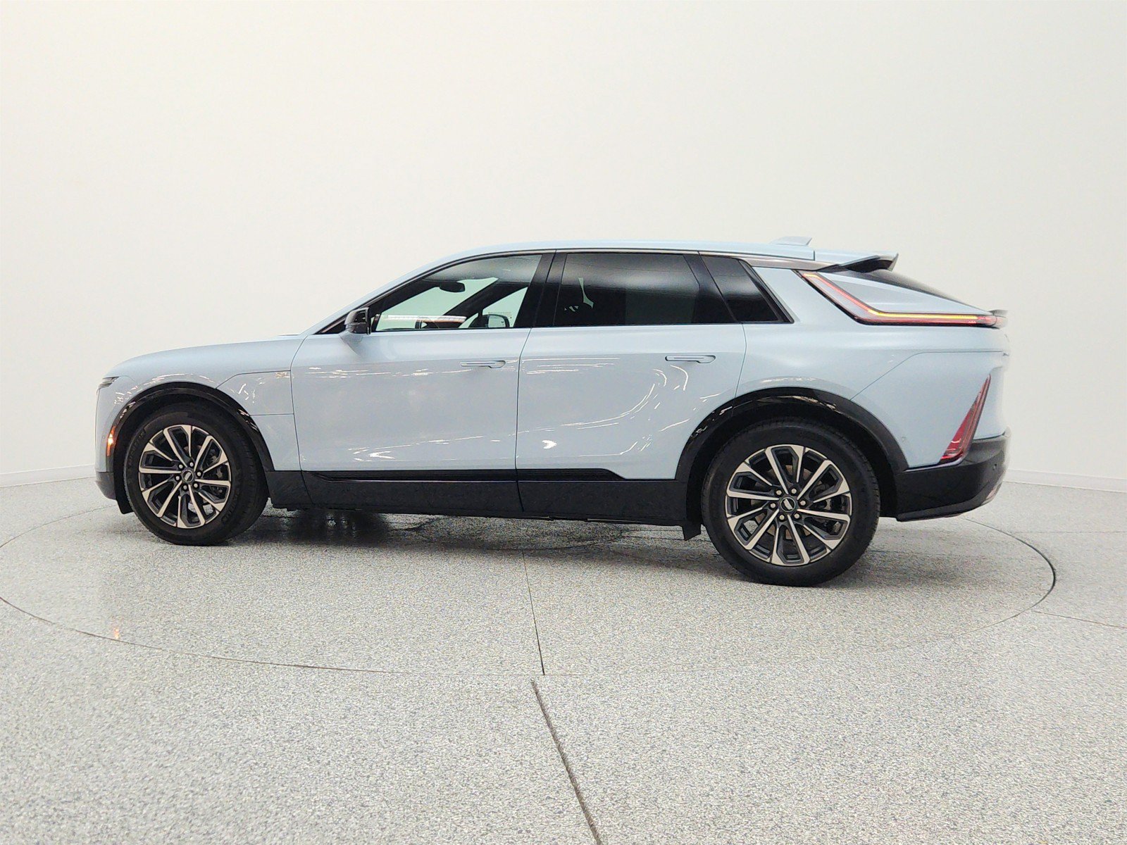 Used 2024 Cadillac Lyriq Sport w/ LPO, Floor Liner Package RWD image 8