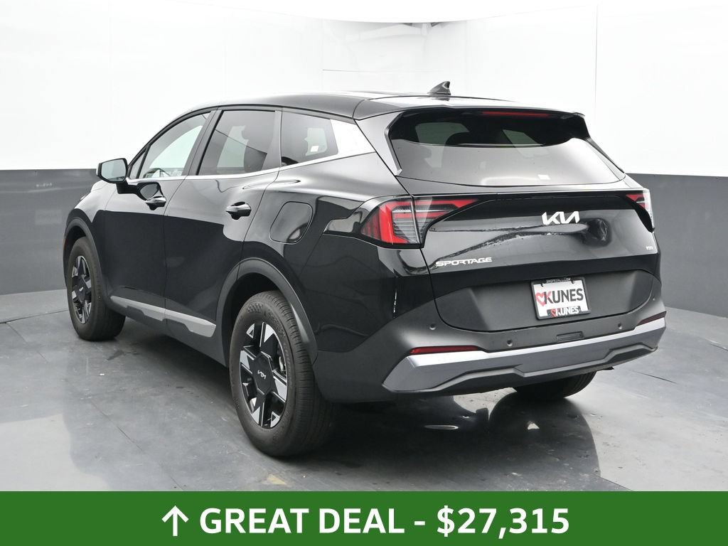 Used 2026 Kia Sportage LX AWD/4WD image 12