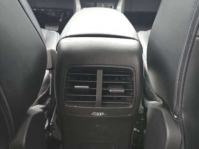 Used 2024 Ford Escape SE image 16