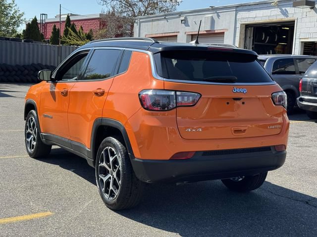 Used 2026 Jeep Compass Limited AWD/4WD image 11