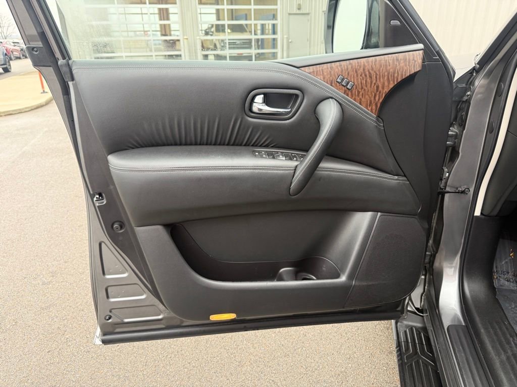 Used 2019 Nissan Armada SL w/ Premium Package image 10