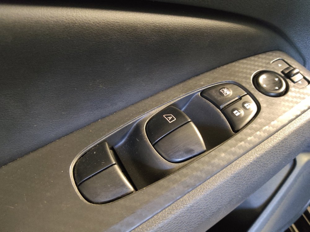 Used 2025 Nissan Altima 2.5 SV FWD image 27
