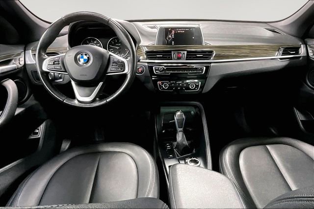 Used 2017 BMW X1 xDrive28i image 9
