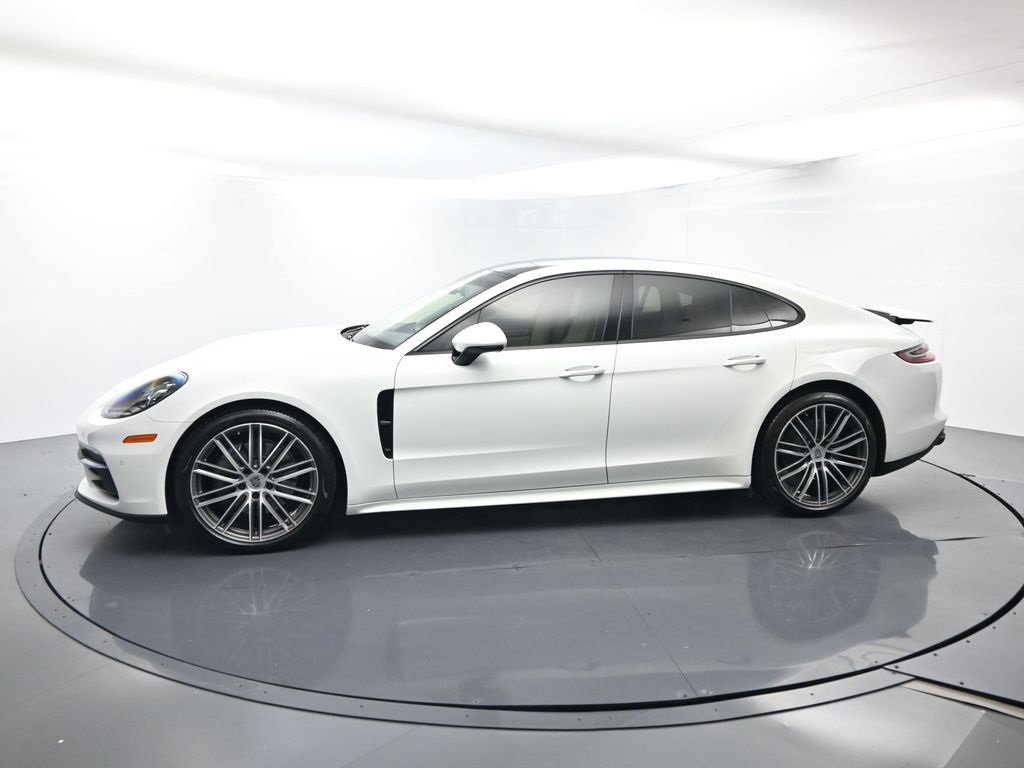 Used 2018 Porsche Panamera 4S image 2