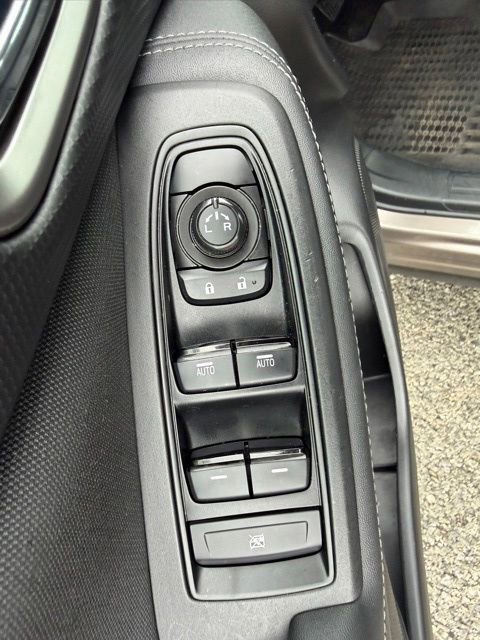 Used 2023 Subaru Forester Premium AWD/4WD image 17