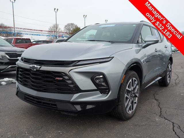 Used 2025 Chevrolet Blazer RS video 3