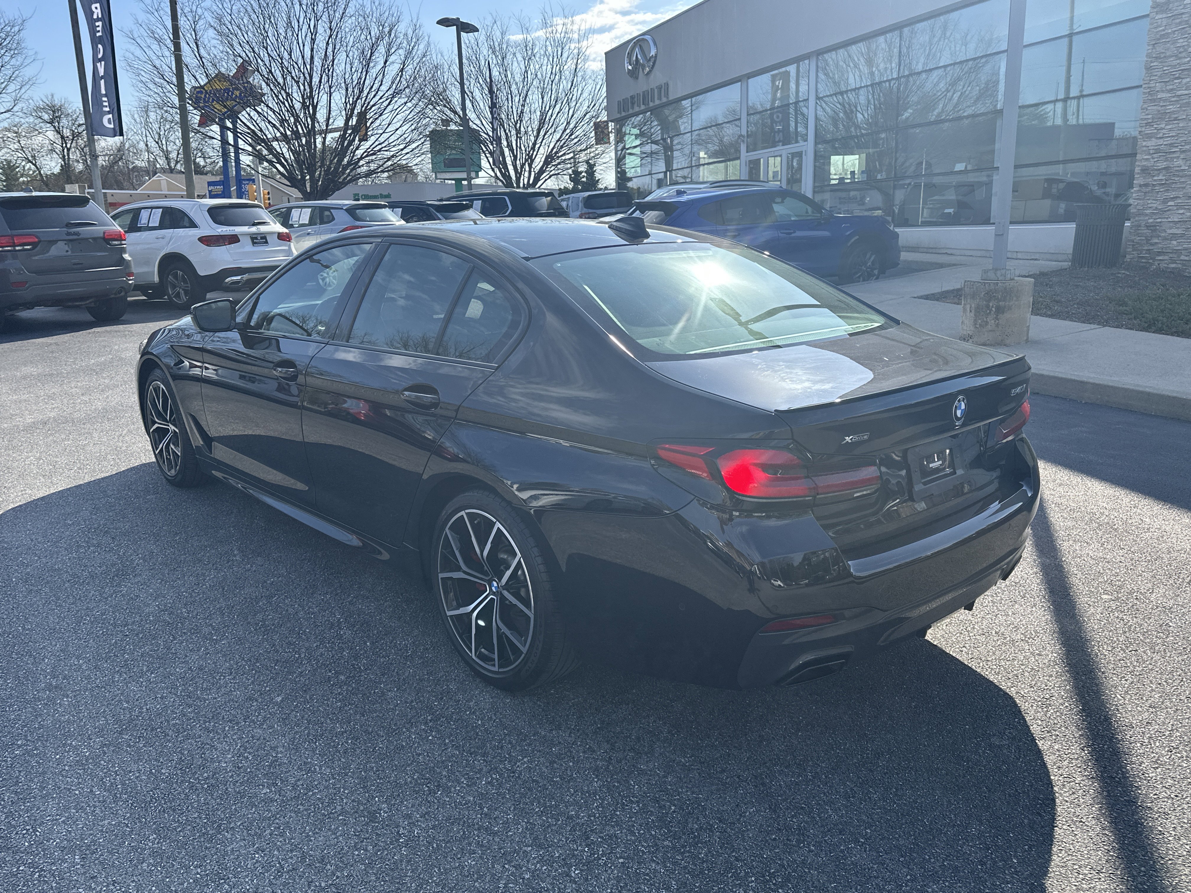 Used 2023 BMW 540i xDrive w/ Executive Package image 6