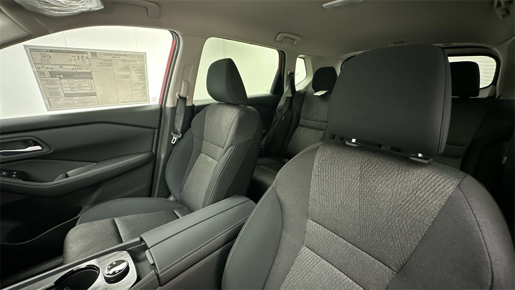 New 2026 Nissan Rogue SV image 9