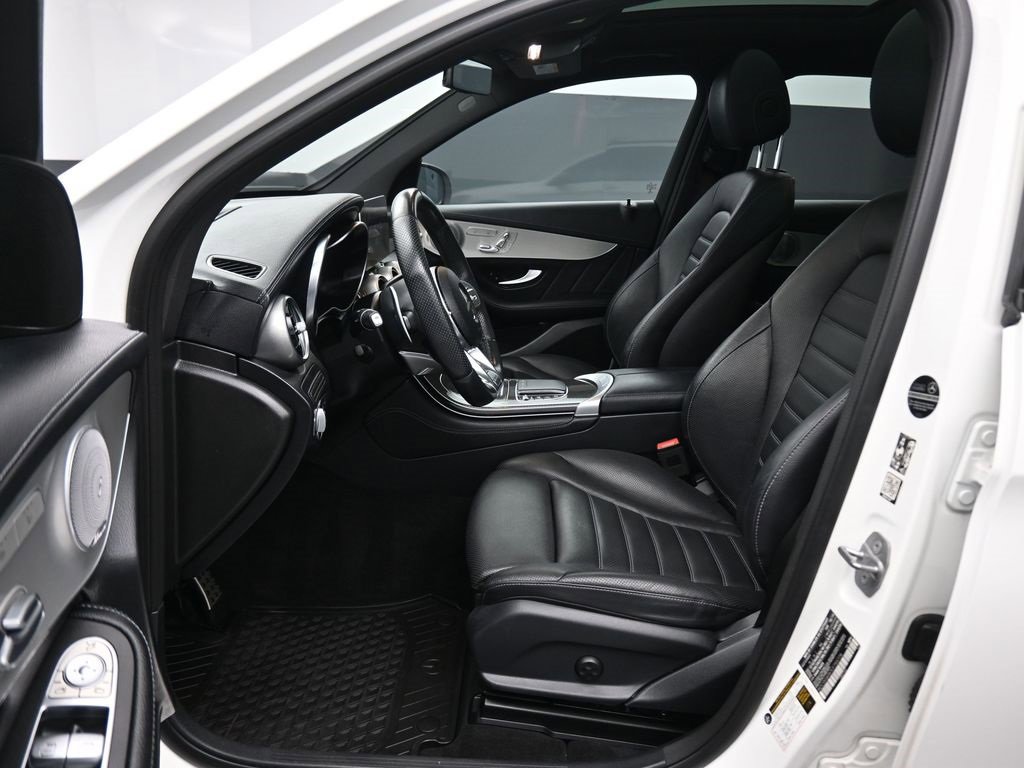 Used 2020 Mercedes-Benz GLC 43 AMG 4MATIC image 13
