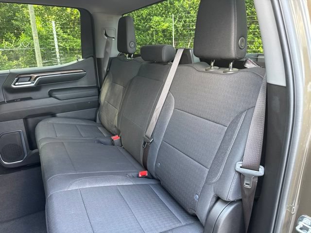 Used 2024 Chevrolet Silverado 1500 LT AWD/4WD image 25