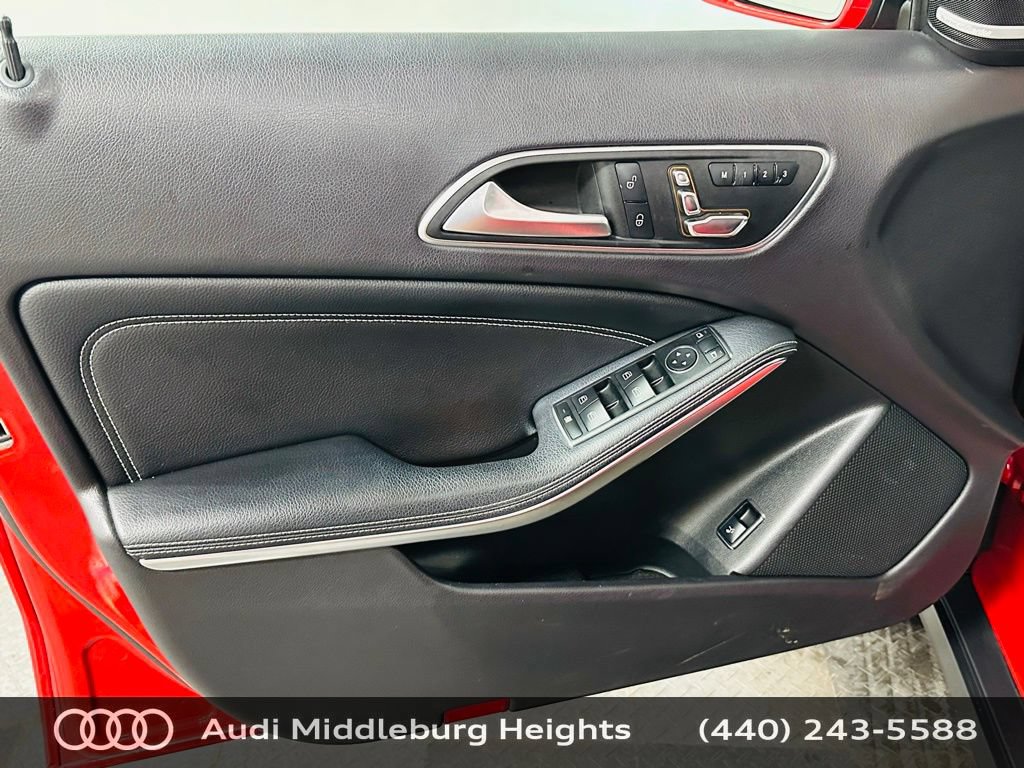 Used 2019 Mercedes-Benz GLA 250 4MATIC image 27