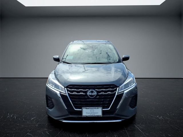Certified 2025 Nissan Kicks Play S FWD image 8