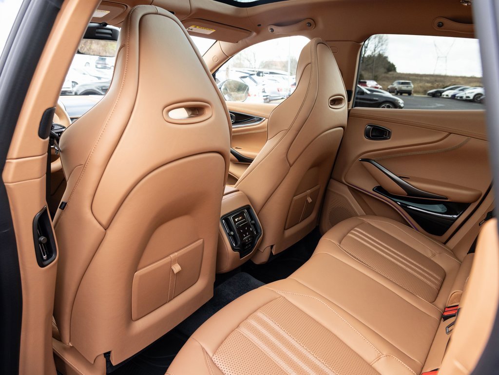 New 2025 Aston Martin DBX 707 image 35
