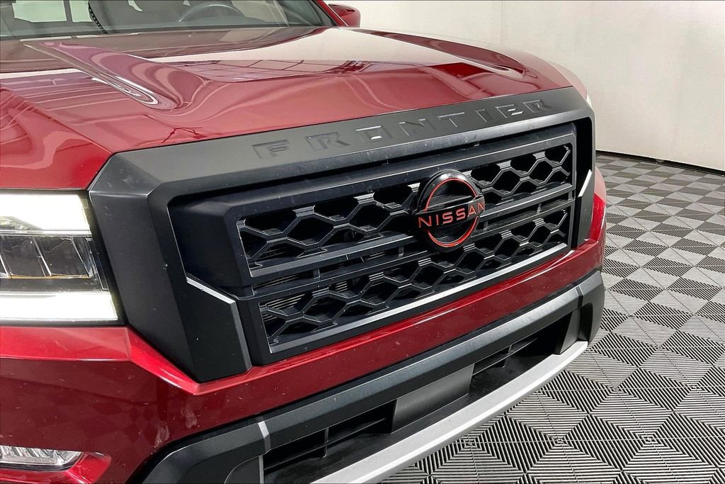 Used 2022 Nissan Frontier PRO-4X w/ Technology Package image 38