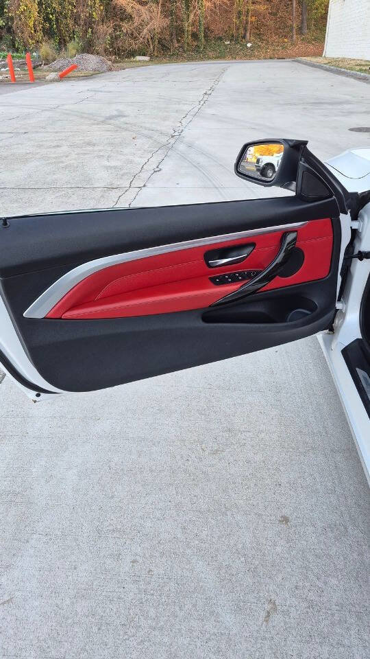 Used 2016 BMW 428i Convertible image 32