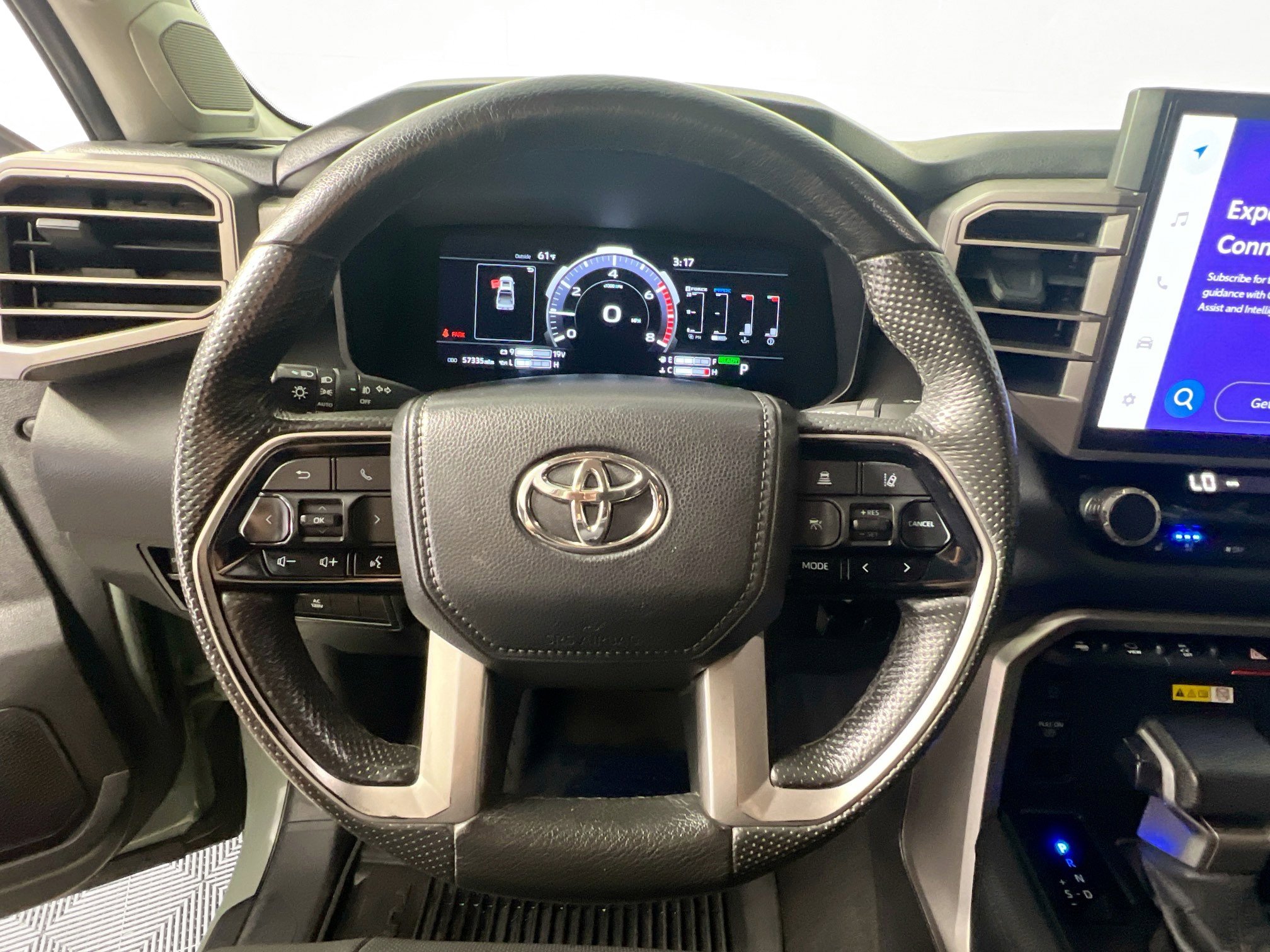 Used 2024 Toyota Tundra Limited image 16
