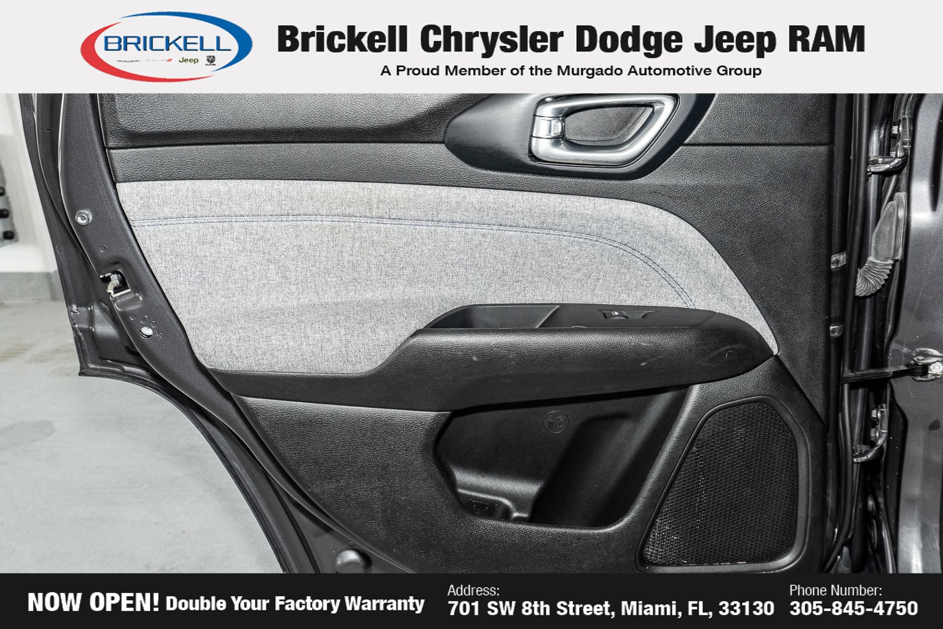 Used 2024 Jeep Compass Latitude AWD/4WD image 12