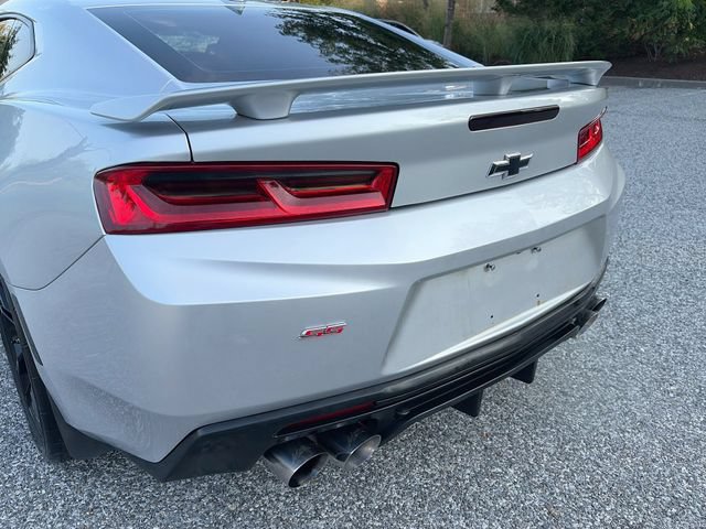 Used 2016 Chevrolet Camaro SS RWD image 33