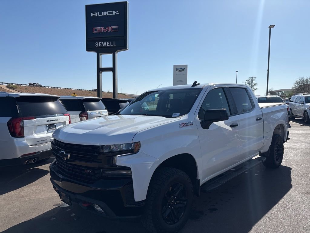 Used 2021 Chevrolet Silverado 1500 LT Trail Boss w/ Convenience Package II AWD/4WD image 1