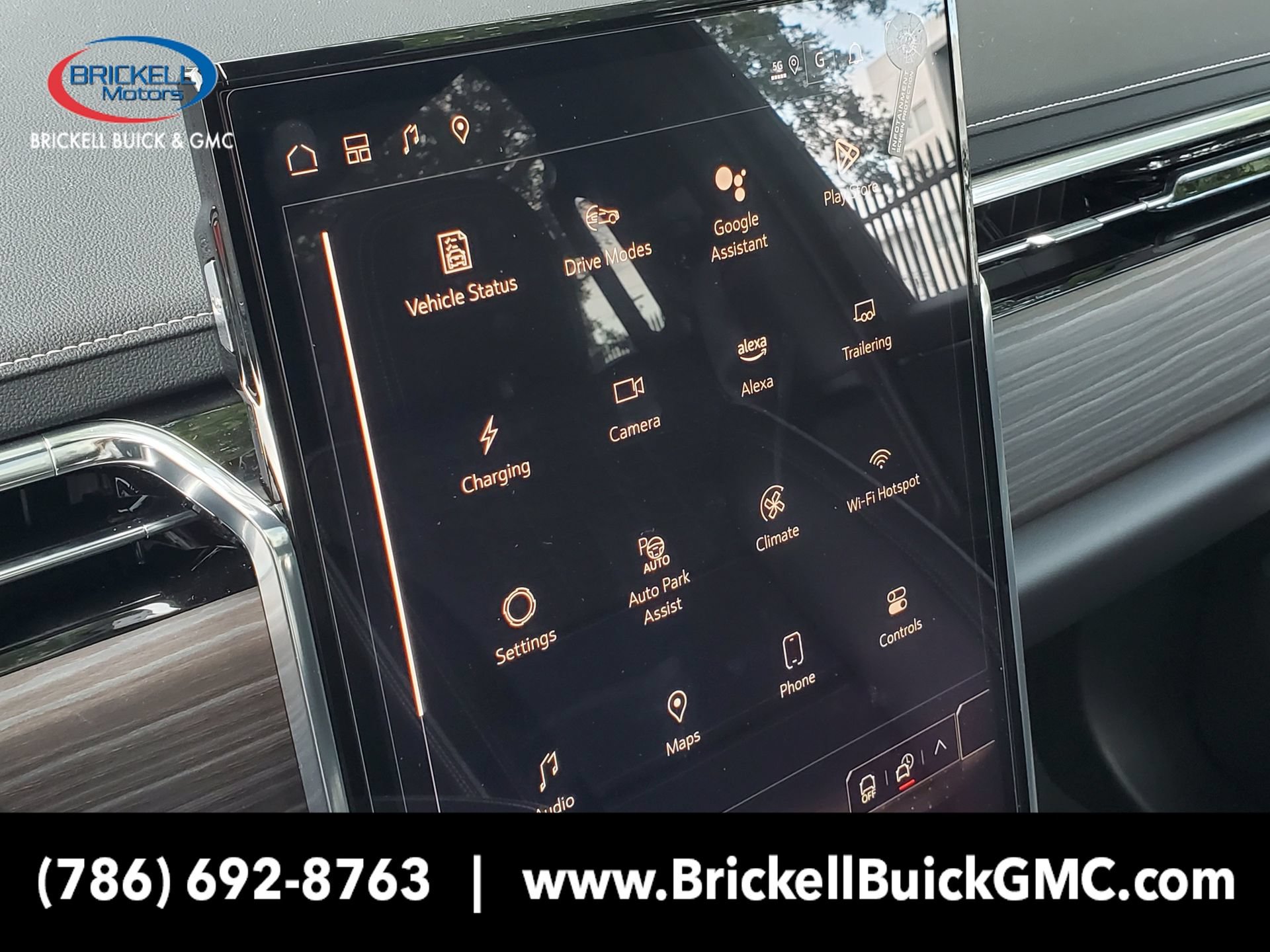 New 2025 GMC Sierra EV Denali AWD/4WD image 28