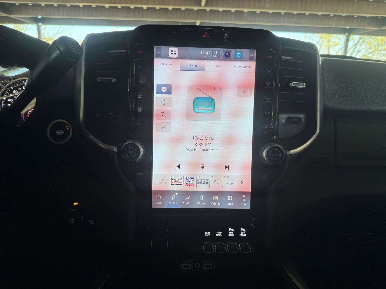 Used 2025 RAM 3500 Lone Star image 12