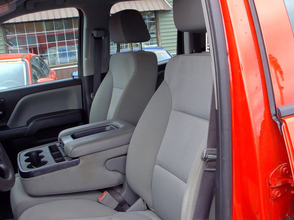 Used 2017 Chevrolet Silverado 1500 W/T w/ Trailering Package RWD image 7