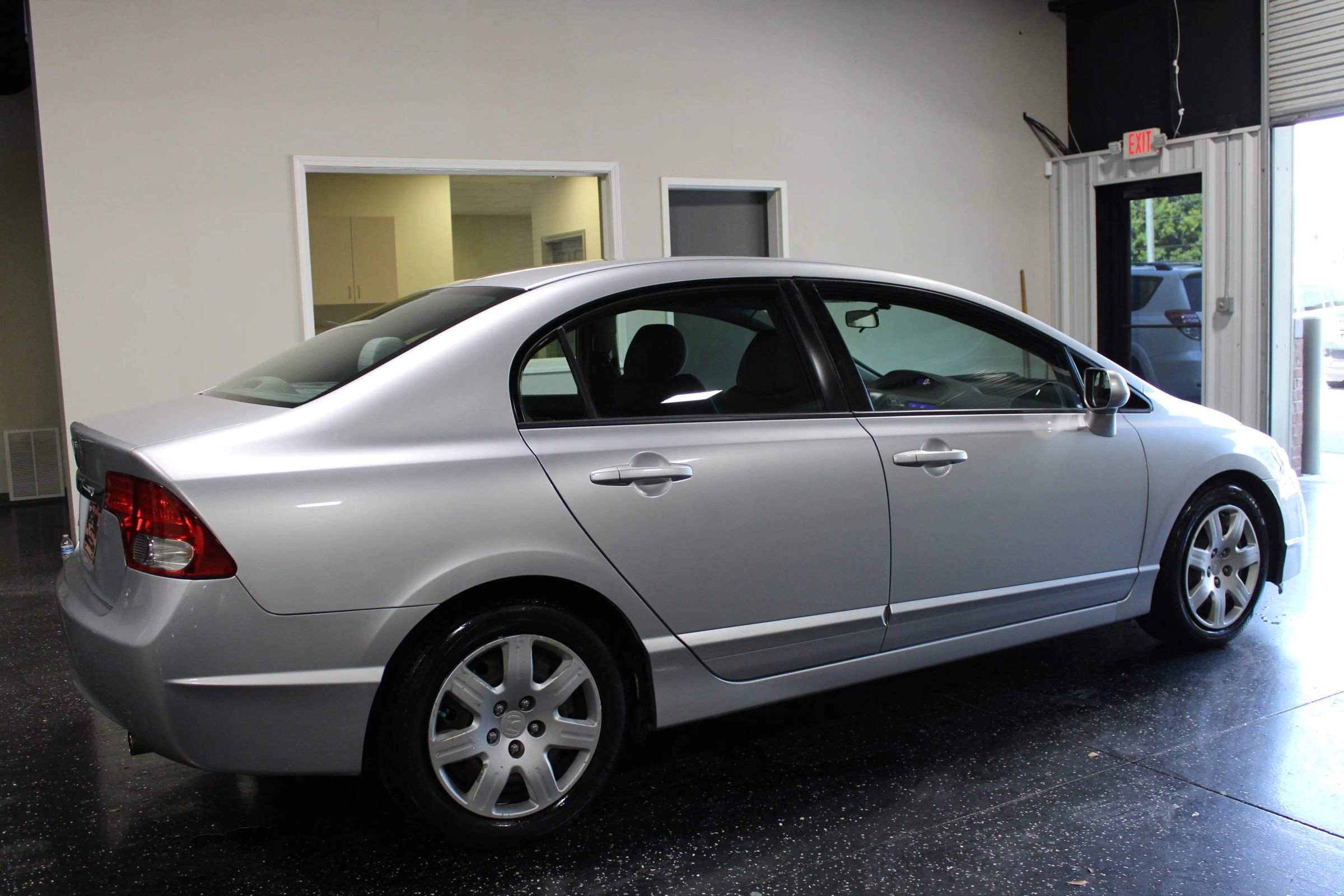 Used 2011 Honda Civic LX image 3