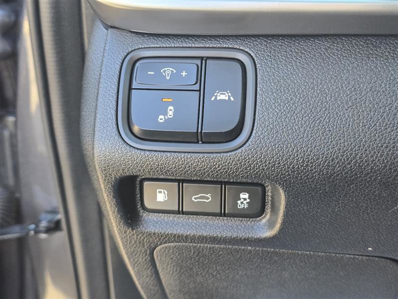 Used 2019 Kia Optima LX image 38