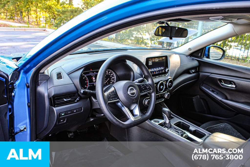Used 2024 Nissan Sentra SV FWD image 21