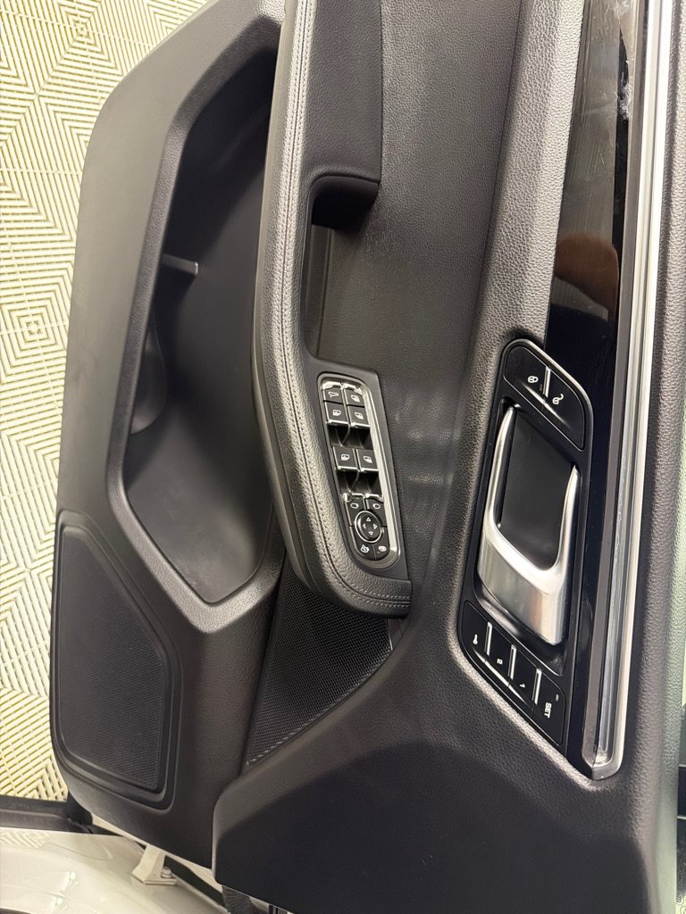 Used 2016 Porsche Macan S AWD/4WD image 11