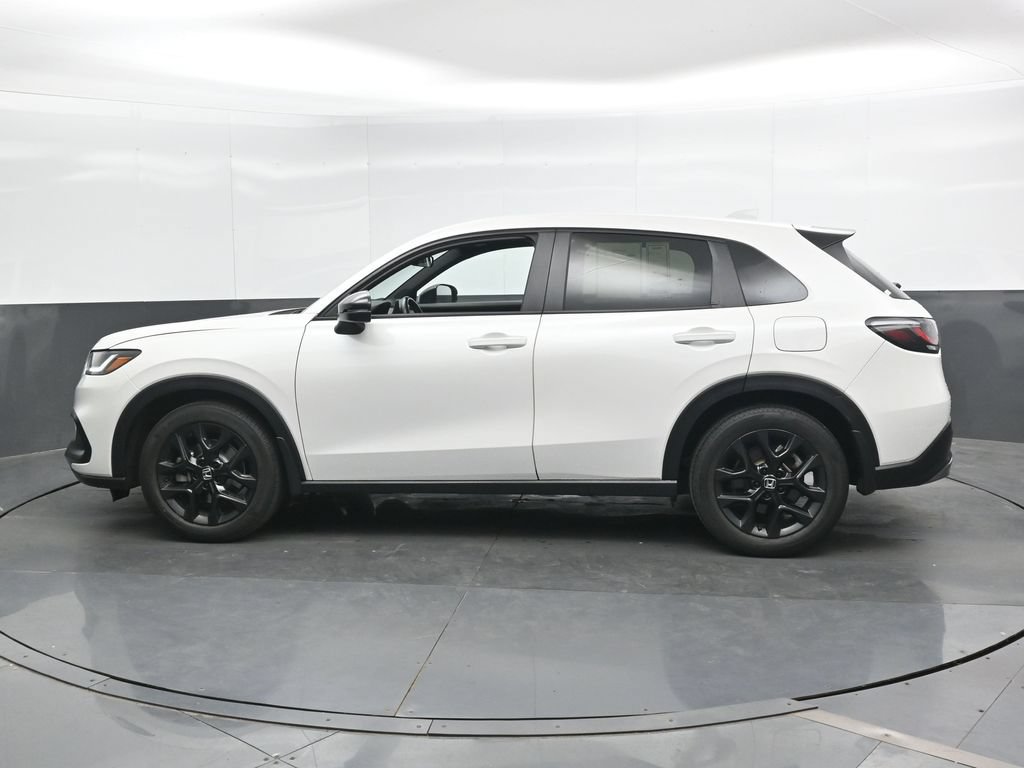 Used 2024 Honda HR-V Sport image 8