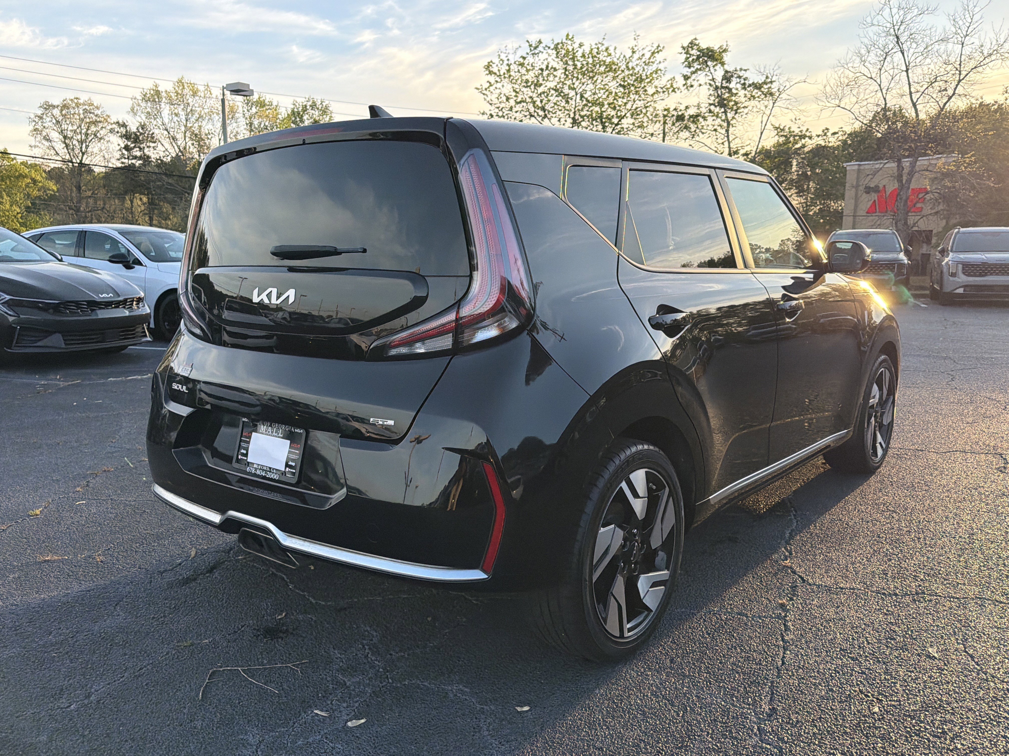 Used 2023 Kia Soul GT-Line FWD image 5