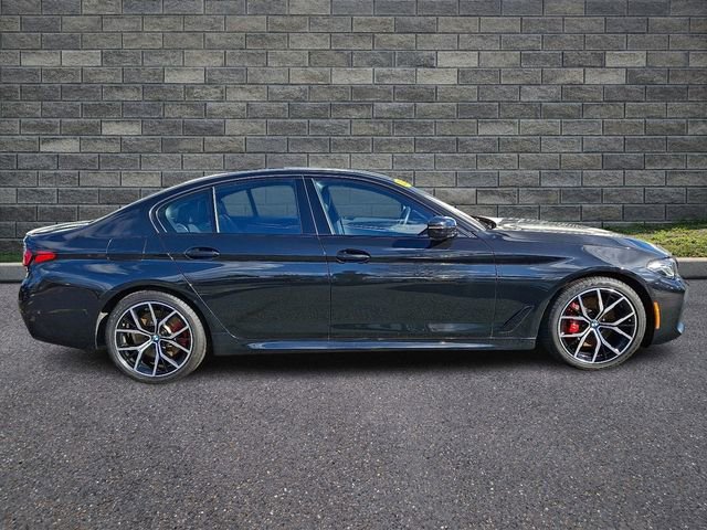 Used 2023 BMW 530i xDrive w/ M Sport Package image 7