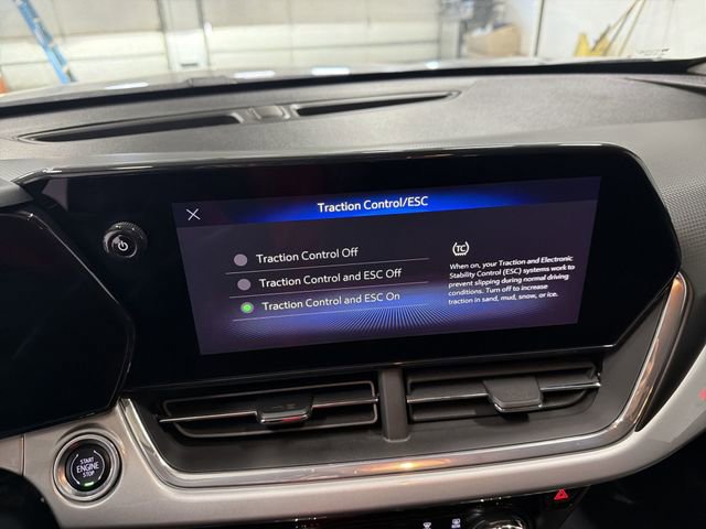 Certified 2025 Chevrolet Trax LT w/ LT Convenience Package image 26