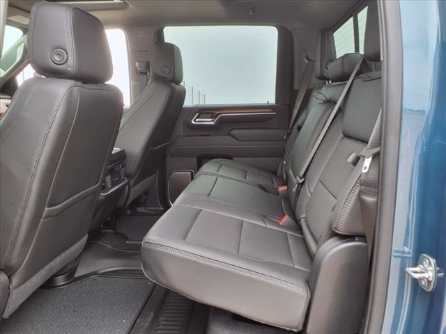 New 2025 GMC Sierra 3500 Denali w/ Denali Reserve Package image 20