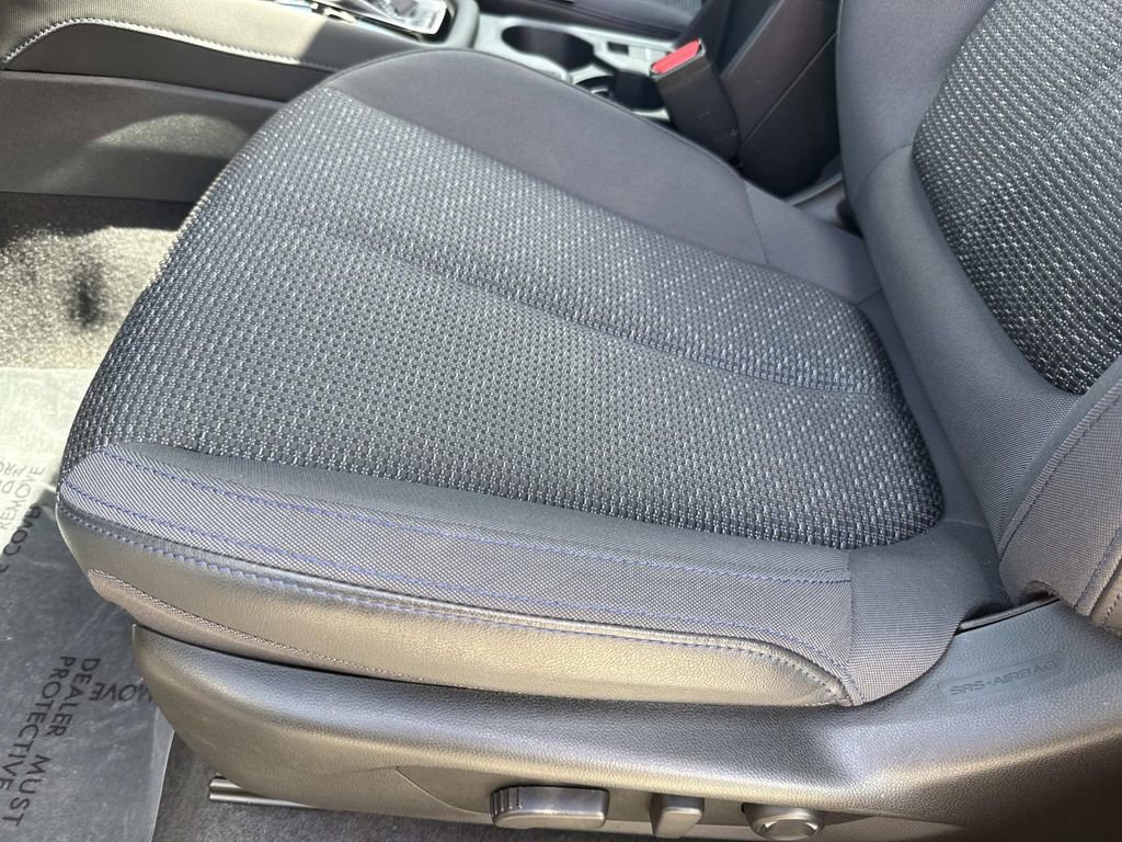 Used 2025 Subaru Forester Premium w/ Convenience Package #1 image 25