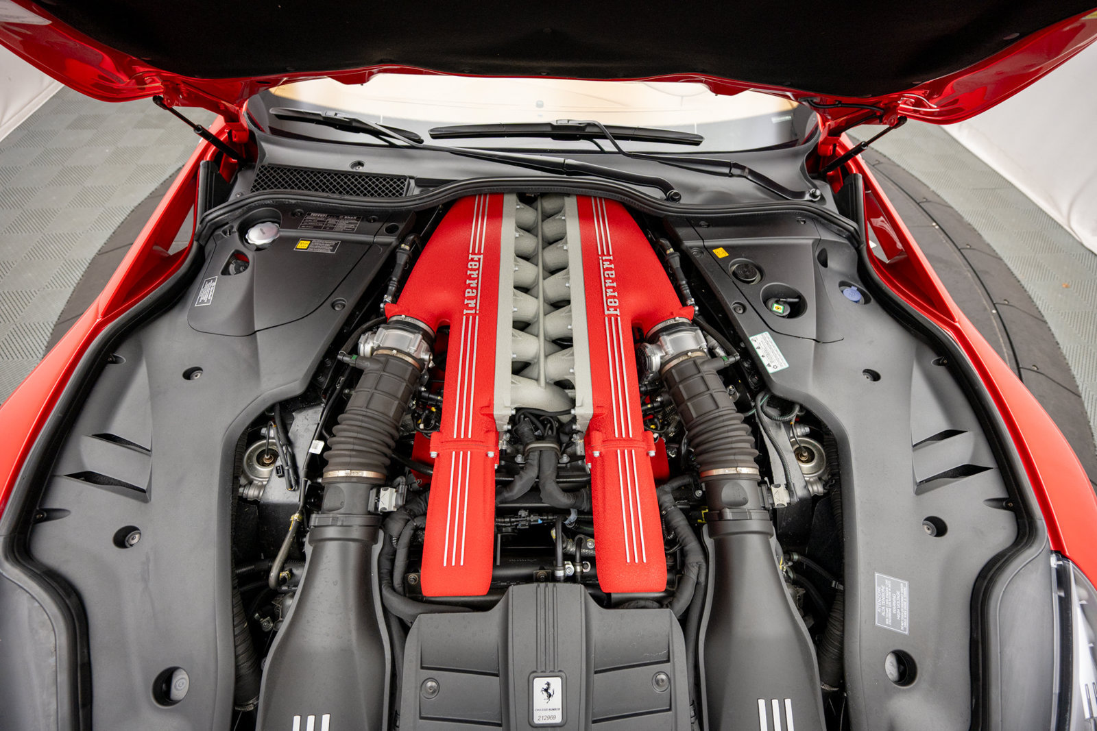 Used 2016 Ferrari F12 Berlinetta RWD image 42